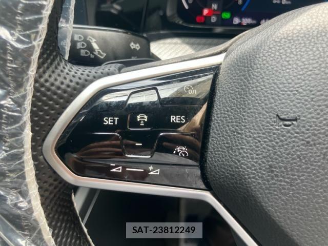 VolksWagen GOLF 2021-06 7730696-14