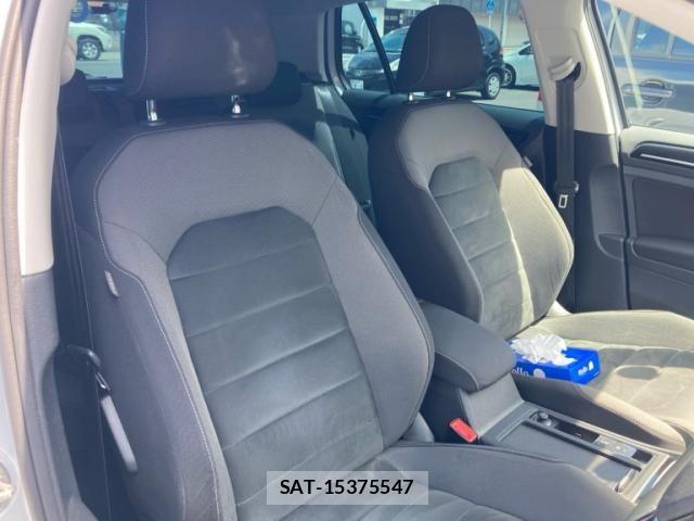 VolksWagen GOLF 2017-06 7730698-9