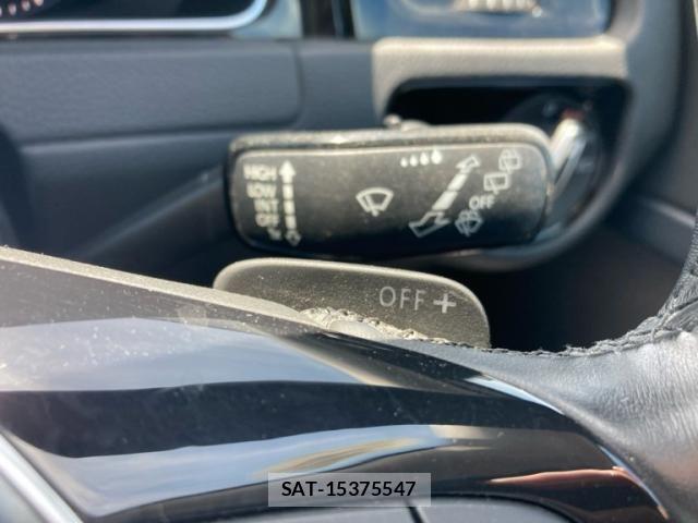 VolksWagen GOLF 2017-06 7730698-13