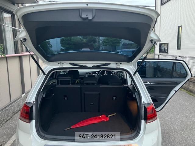 VolksWagen GOLF 2015-02 7730699-13