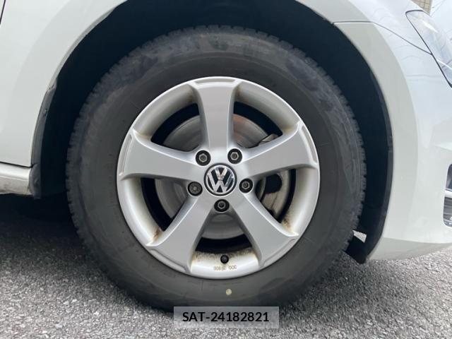 VolksWagen GOLF 2015-02 7730699-16
