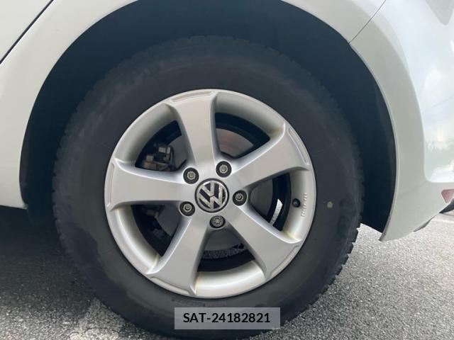 VolksWagen GOLF 2015-02 7730699-18