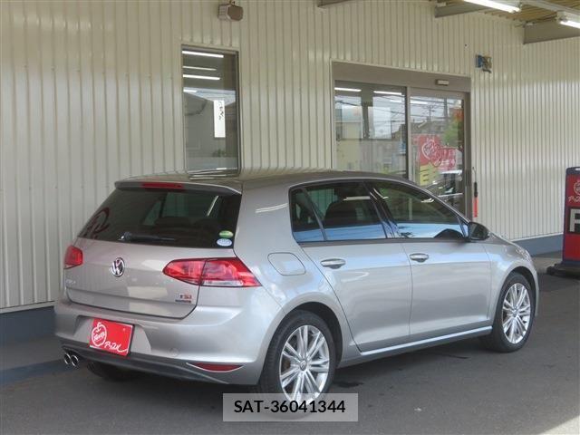 VolksWagen GOLF 2013-07 7730700-3