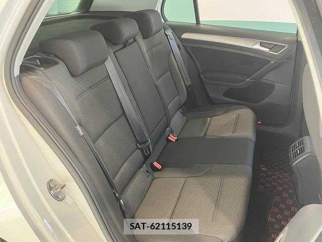 VolksWagen GOLF 2016-11 7730697-10