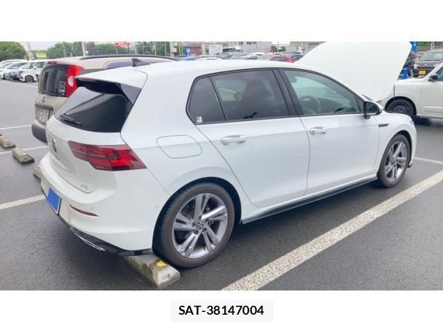 VolksWagen GOLF 2021-07 7730695-9