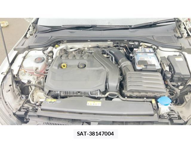 VolksWagen GOLF 2021-07 7730695-3