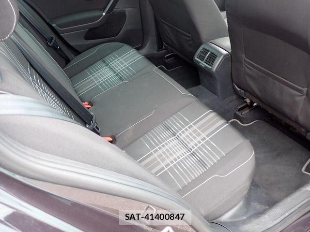 VolksWagen GOLF 2015-07 7730689-22