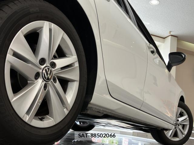 VolksWagen GOLF 2022-02 7730693-9