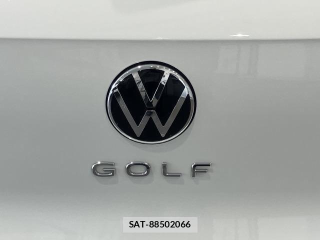 VolksWagen GOLF 2022-02 7730693-25