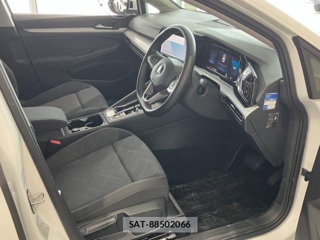 VolksWagen GOLF 2022-02 7730693-29
