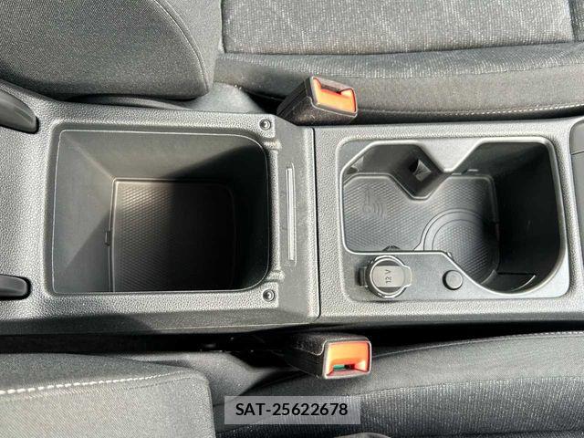 VolksWagen GOLF 2021-08 7790490-12