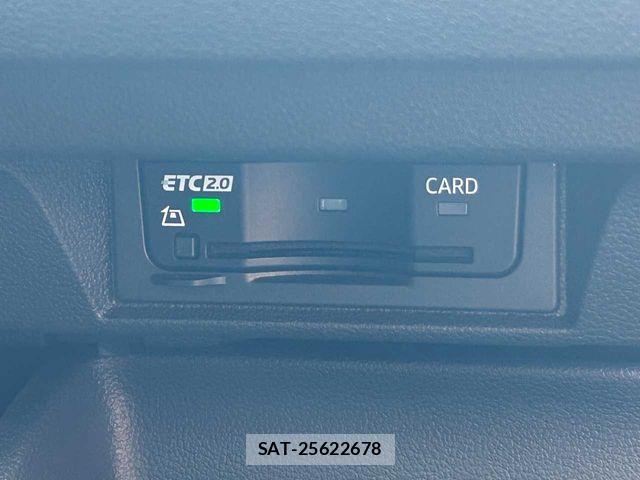 VolksWagen GOLF 2021-08 7790490-16
