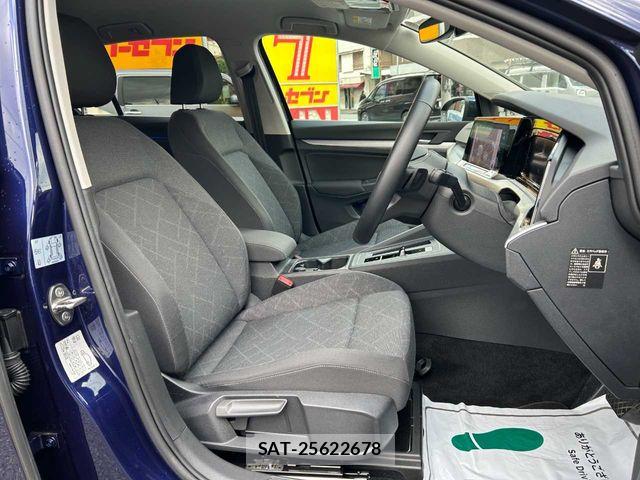VolksWagen GOLF 2021-08 7790490-19