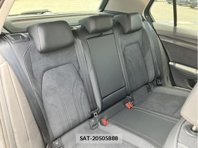 VolksWagen GOLF 2025-12 7790494-11