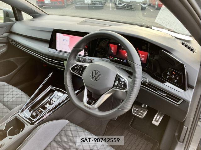 VolksWagen GOLF 2023-07 7790493-1