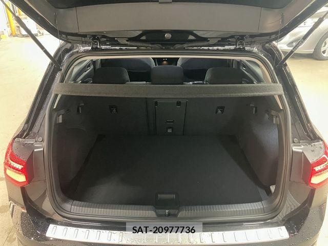 VolksWagen GOLF 2021-10 7790491-12