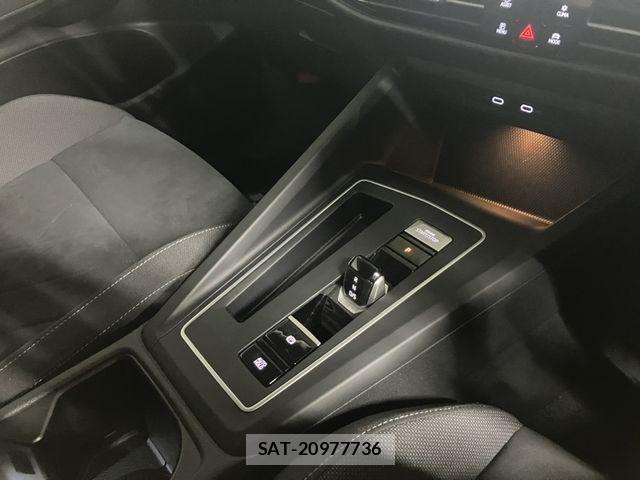 VolksWagen GOLF 2021-10 7790491-6