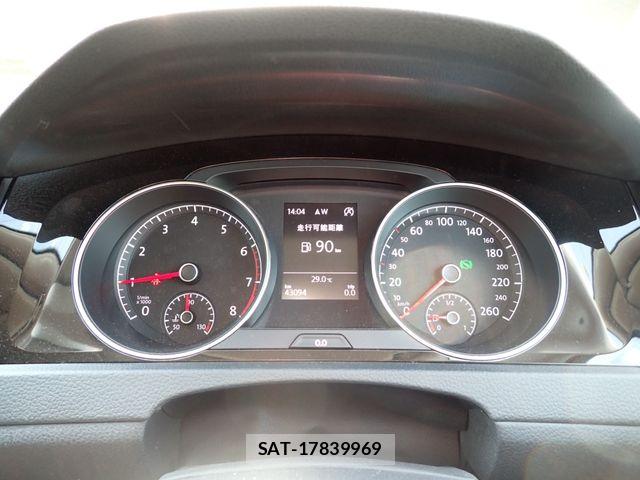 VolksWagen GOLF 2014-10 7880455-9