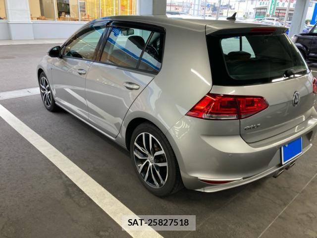 VolksWagen GOLF 2014-05 7880465-9