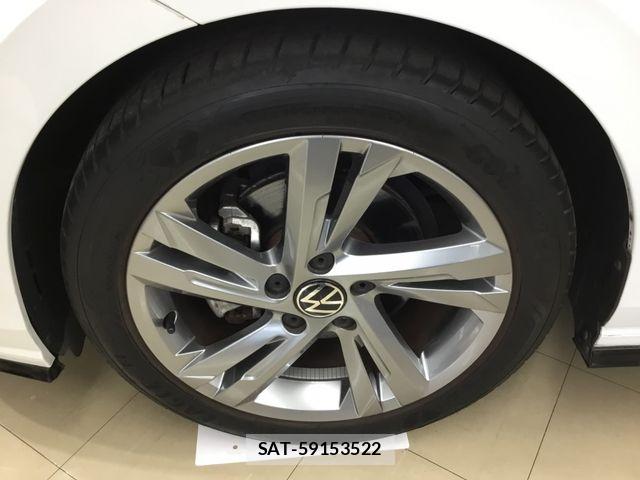 VolksWagen GOLF 2021-06 7880456-23