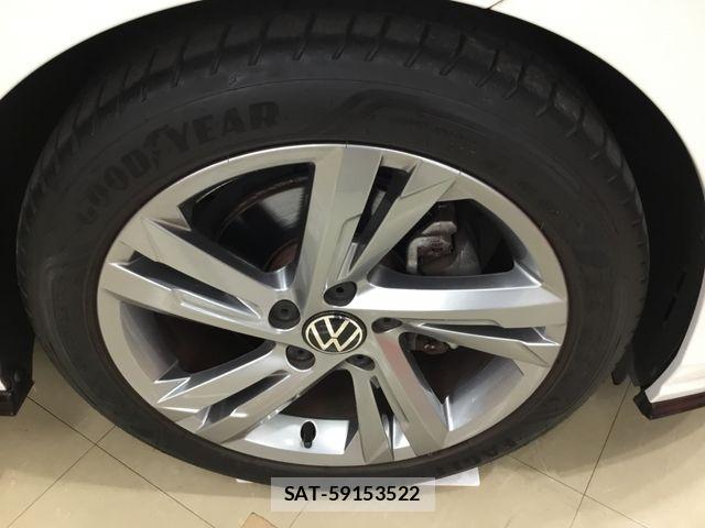 VolksWagen GOLF 2021-06 7880456-26