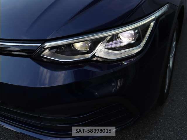 VolksWagen GOLF 2021-10 7880464-10