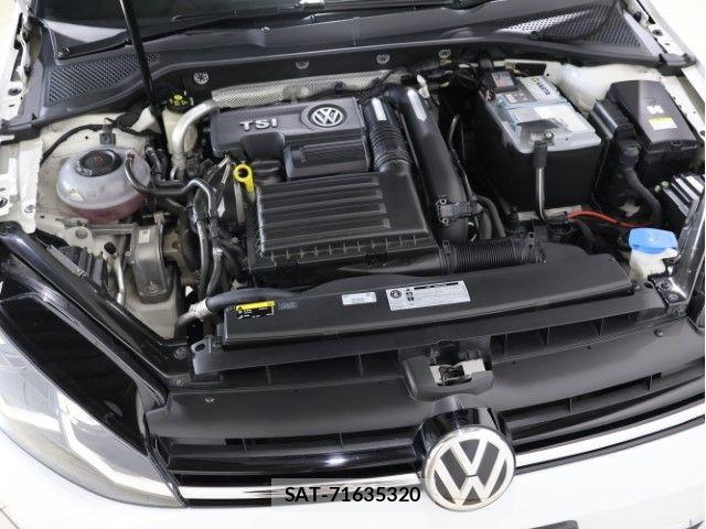 VolksWagen GOLF 2018-05 7880463-16