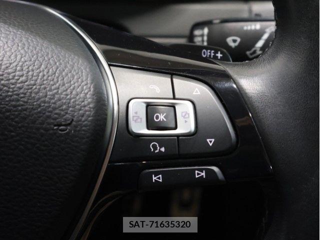 VolksWagen GOLF 2018-05 7880463-19