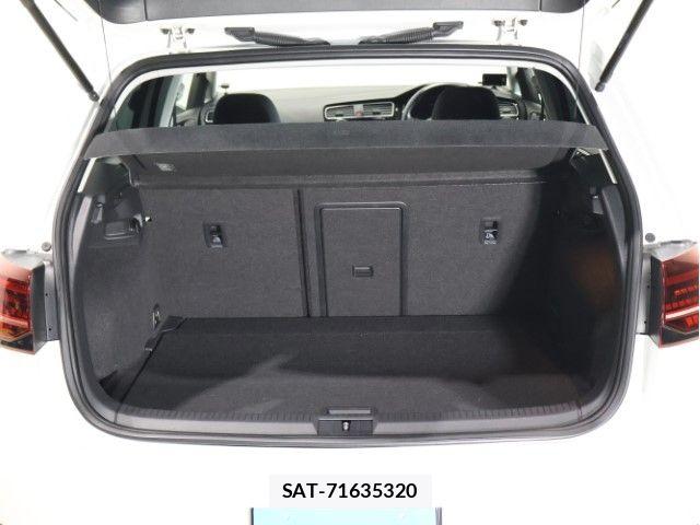 VolksWagen GOLF 2018-05 7880463-6