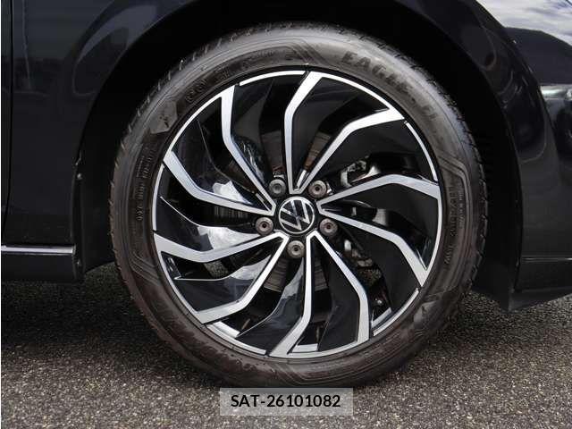 VolksWagen GOLF 2023-11 7880457-8