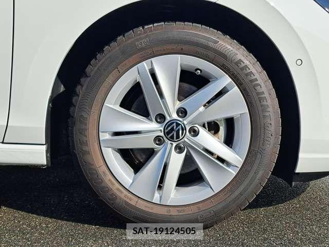 VolksWagen GOLF 2021-06 7880459-8