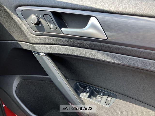 VolksWagen GOLF 2020-09 7880461-24