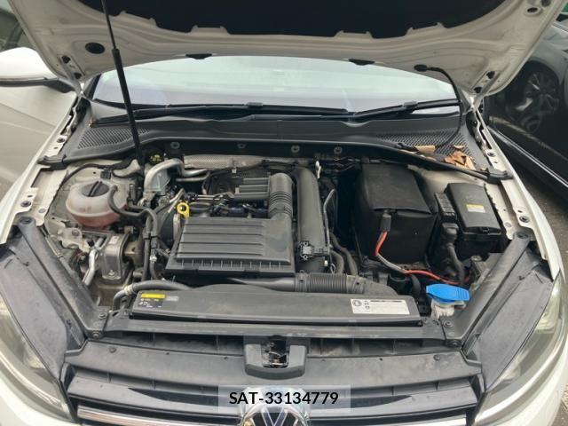VolksWagen GOLF 2015-08 7880467-13