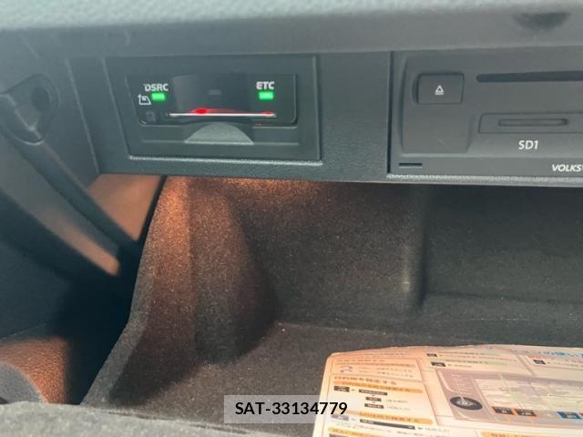 VolksWagen GOLF 2015-08 7880467-18