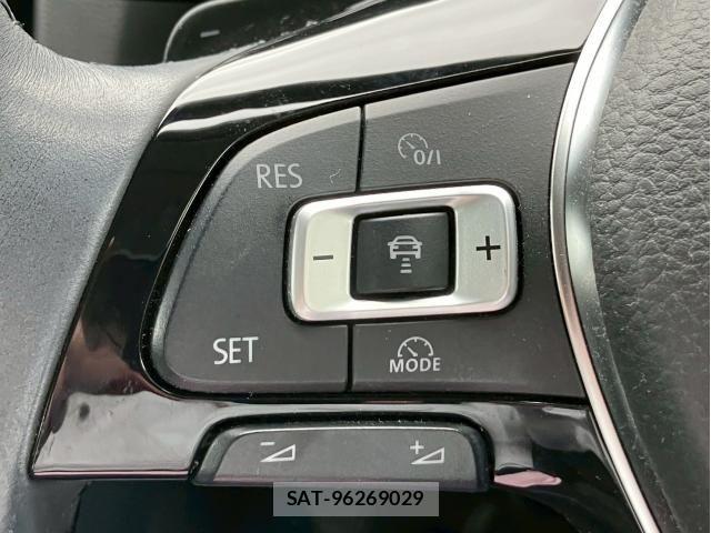 VolksWagen GOLF 2014-03 7981560-16