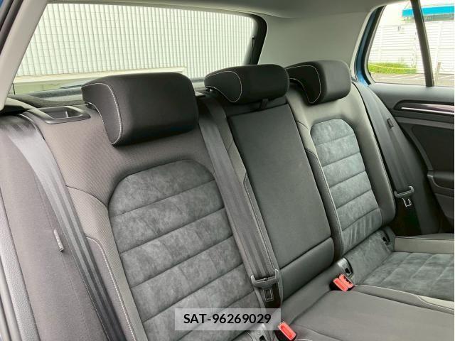 VolksWagen GOLF 2014-03 7981560-28