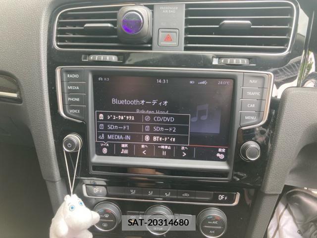 VolksWagen GOLF 2013-12 7981562-16