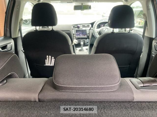 VolksWagen GOLF 2013-12 7981562-17