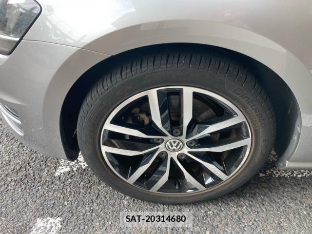 VolksWagen GOLF 2013-12 7981562-5