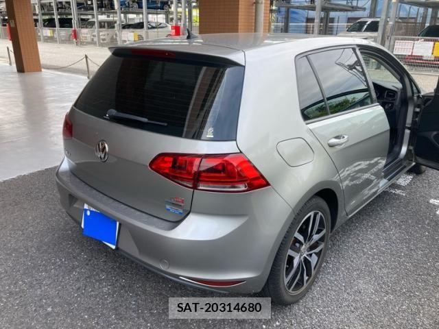 VolksWagen GOLF 2013-12 7981562-6
