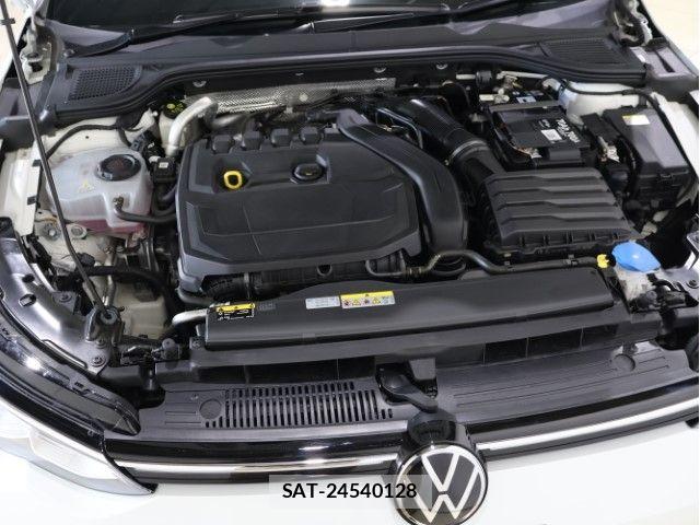 VolksWagen GOLF 2022-03 7981557-16