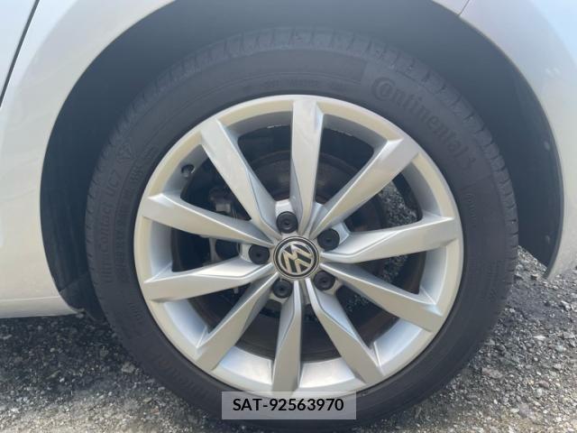 VolksWagen GOLF 2015-10 8039160-7
