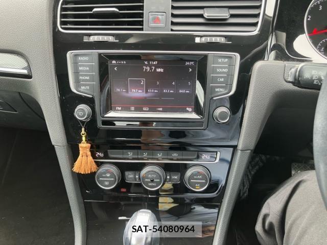 VolksWagen GOLF 2014-11 8039161-18