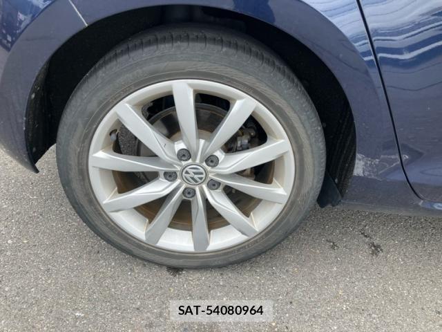 VolksWagen GOLF 2014-11 8039161-3