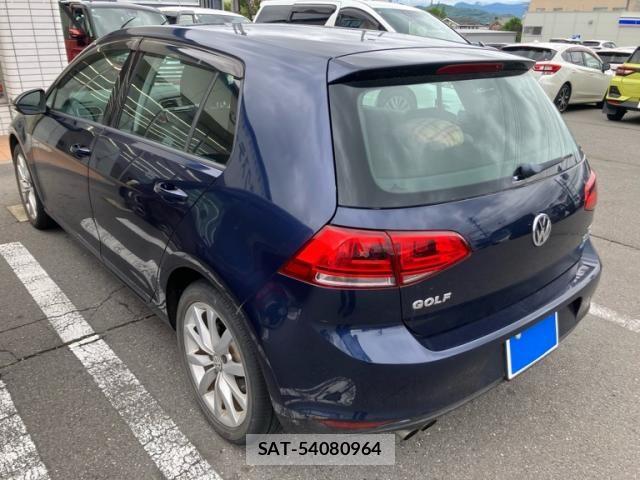 VolksWagen GOLF 2014-11 8039161-5