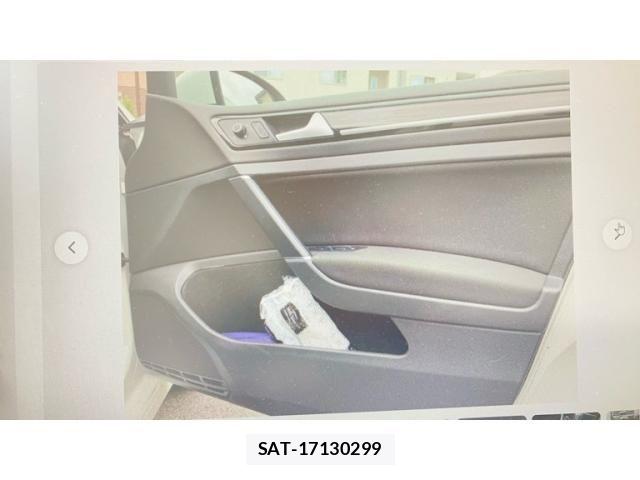 VolksWagen GOLF 2019-01 8039159-16