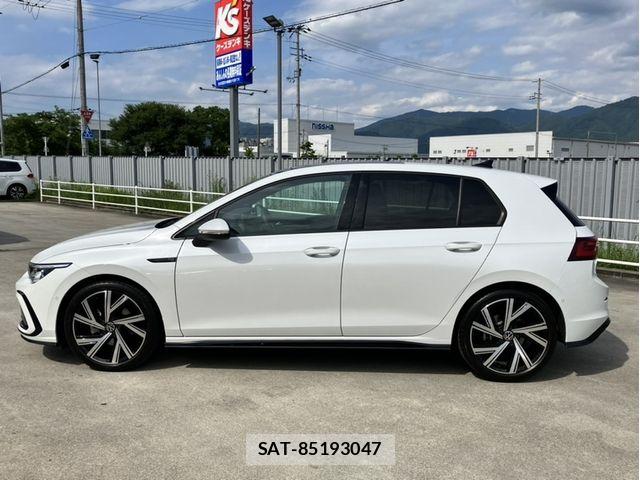 VolksWagen GOLF 2022-08 8076127-14