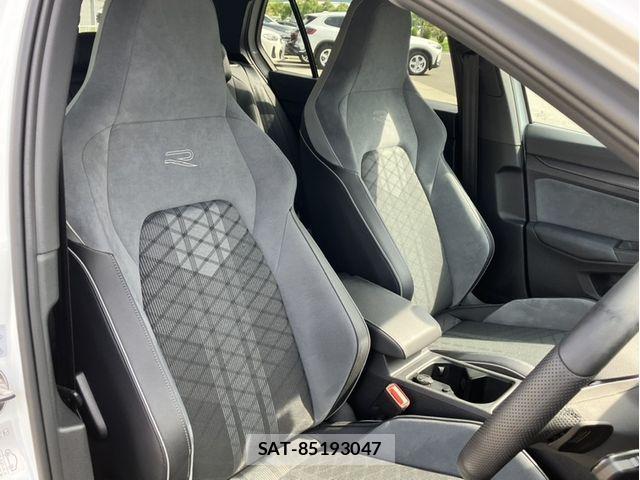 VolksWagen GOLF 2022-08 8076127-8