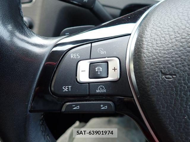 VolksWagen GOLF 2014-02 8076125-17