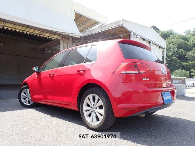 VolksWagen GOLF 2014-02 8076125-2